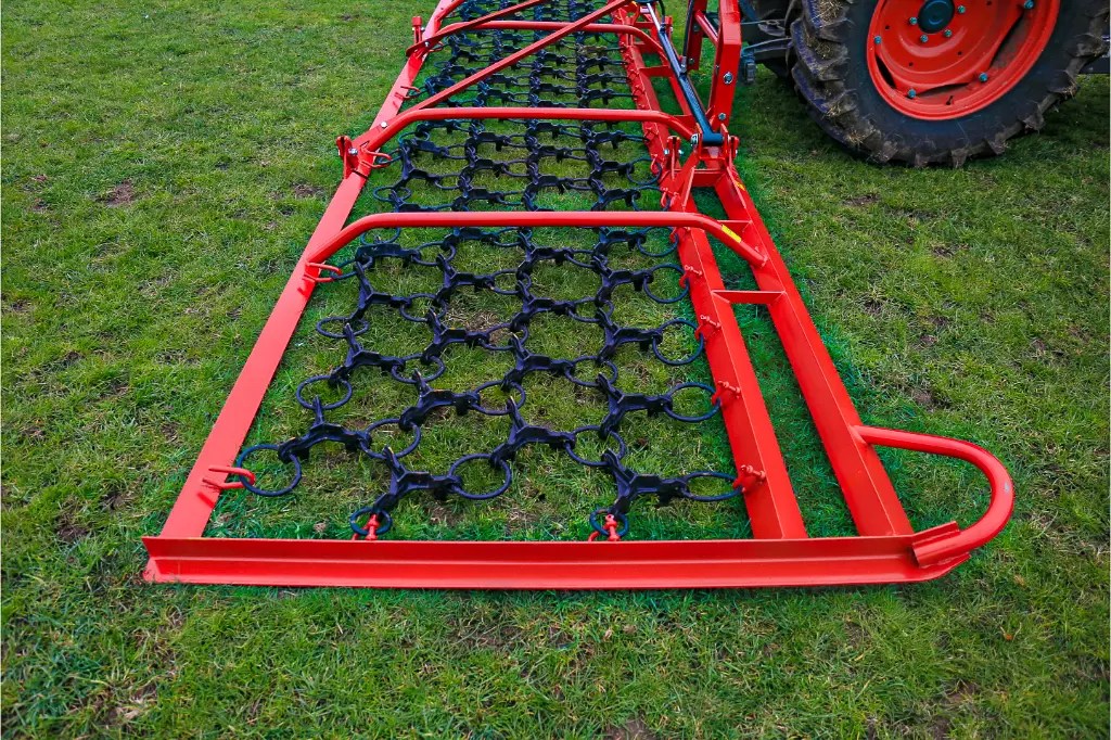 Chain Harrows Enhancing the Quality of Grassland